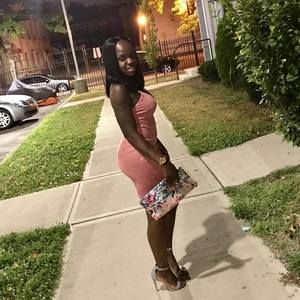 Meet your Posher, Kareema